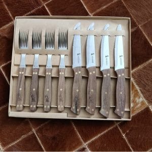 Set parrillero Kankawe 4 tenedores + 4 cuchillos
